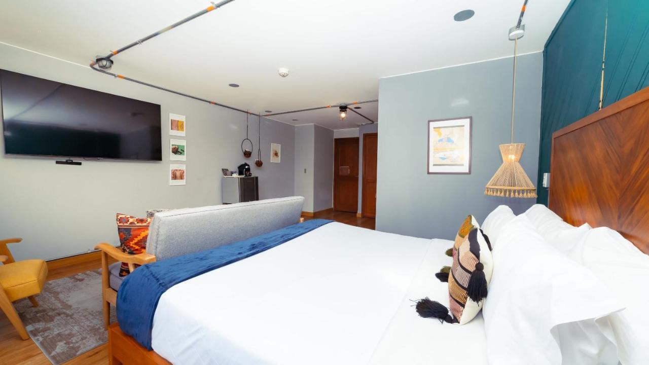 Ramada Bogota Parque 93 Hotel Екстериор снимка
