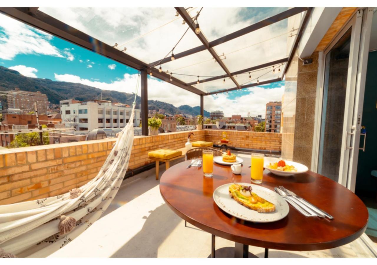 Ramada Bogota Parque 93 Hotel Екстериор снимка