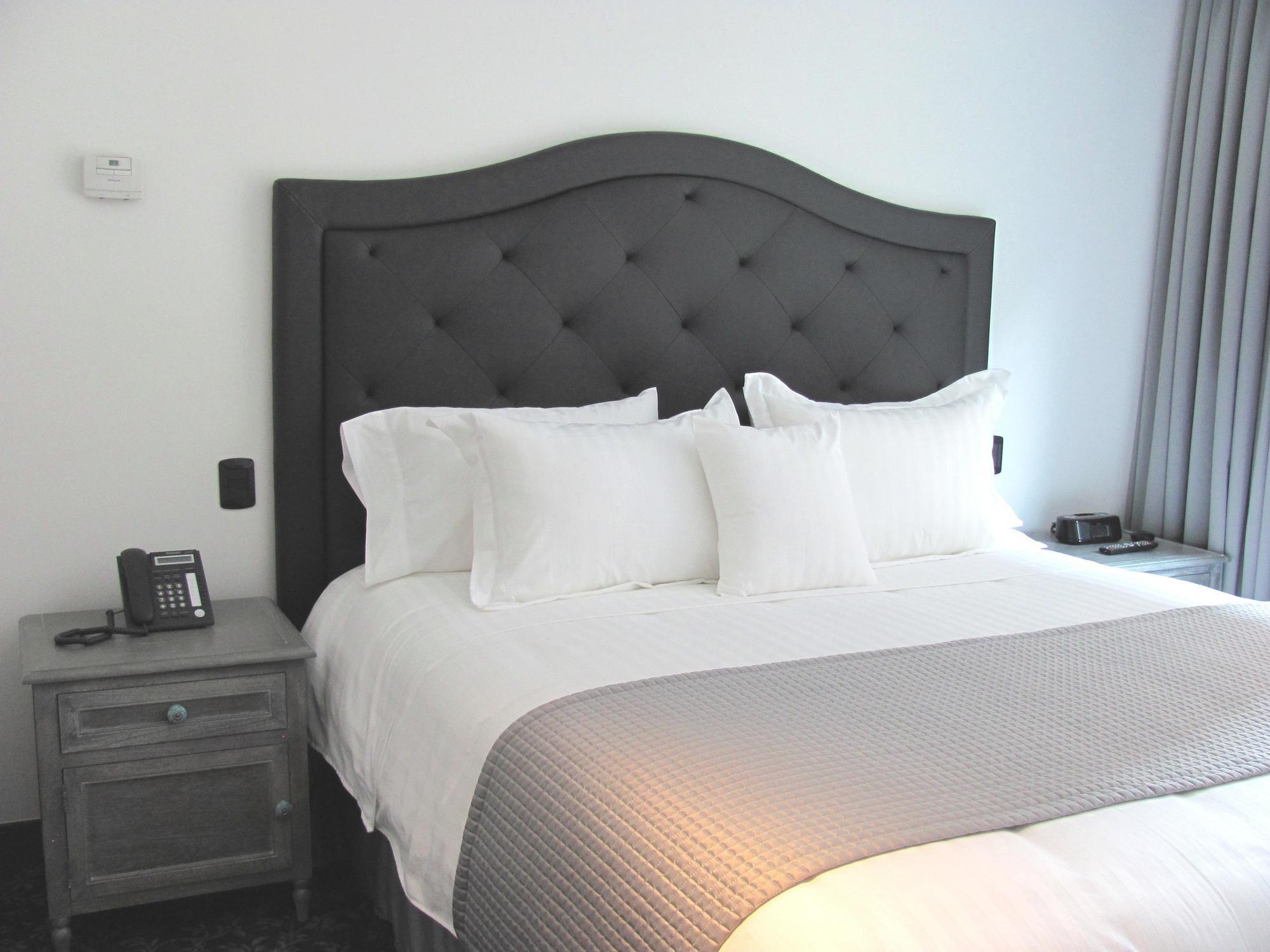 Ramada Bogota Parque 93 Hotel Екстериор снимка