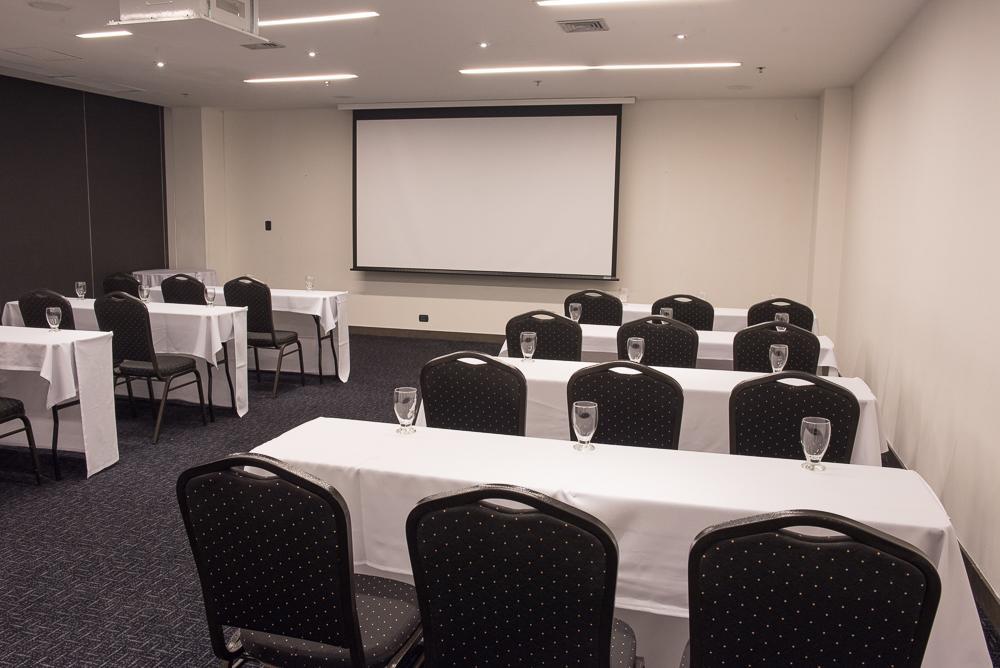 Ramada Bogota Parque 93 Hotel Екстериор снимка